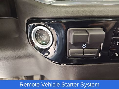 Used 2025 Chevrolet Silverado 2500 High Country w/ Technology Package image 28