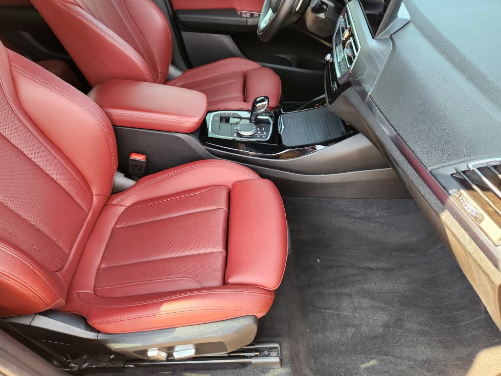 Used 2022 BMW X3 sDrive30i w/ Premium Package 2 RWD image 17