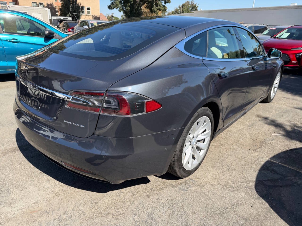 Used 2019 Tesla Model S 75D AWD/4WD image 4