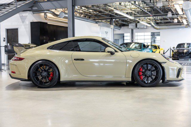 Used 2018 Porsche 911 GT3 RWD image 7