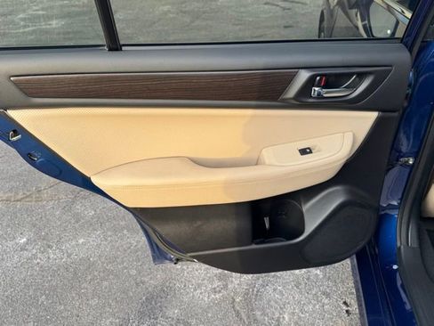 Used 2017 Subaru Legacy 3.6R Limited image 15