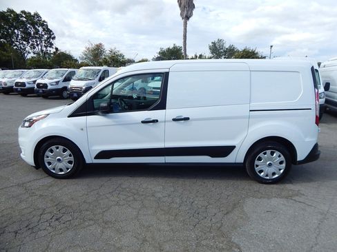 Used 2019 Ford Transit Connect XLT image 7