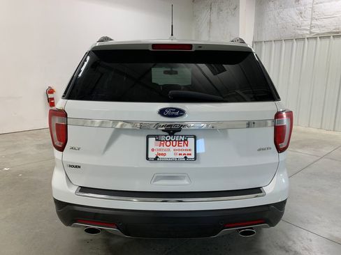 Used 2018 Ford Explorer XLT w/ Equipment Group 201A image 26