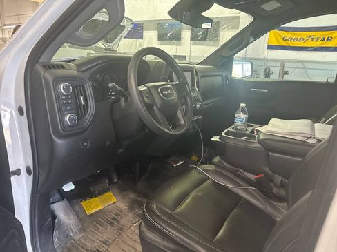 Used 2022 GMC Sierra 1500 Pro w/ Pro Value Package AWD/4WD image 13