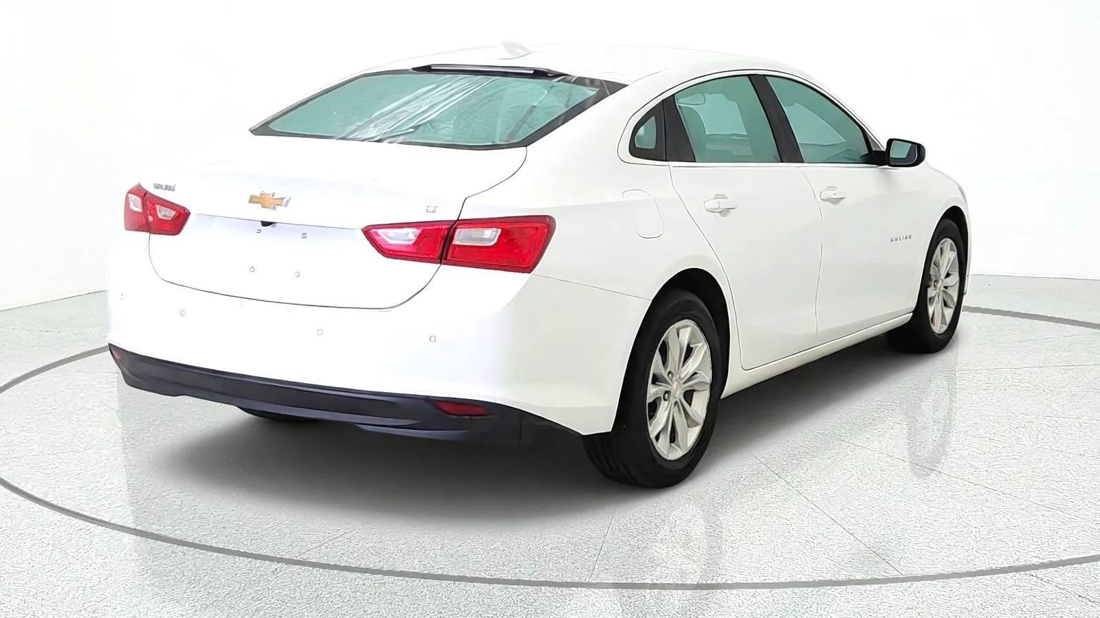 Used 2024 Chevrolet Malibu LT FWD image 8