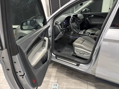 Used 2019 Audi Q5 2.0T Premium Plus image 12