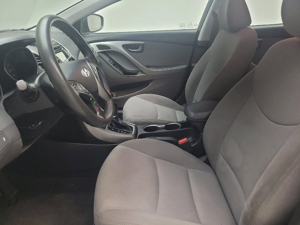 Used 2014 Hyundai Elantra SE w/ Option Group 02 FWD image 17