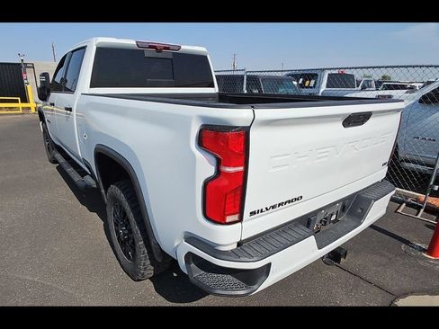 Used 2024 Chevrolet Silverado 2500 LTZ w/ LTZ Plus Package AWD/4WD image 7