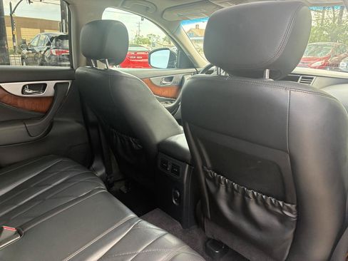 Used 2013 INFINITI FX37 AWD w/ Premium Pkg image 22
