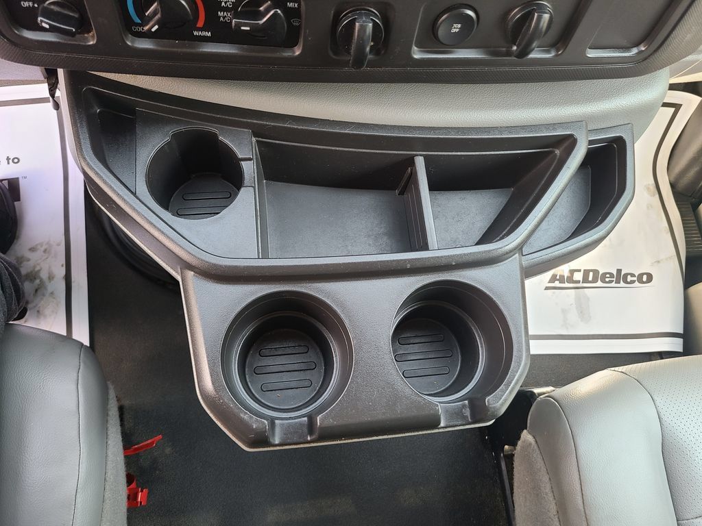 Used 2014 Ford E-350 and Econoline 350 XL w/ Power Windows & Locks Group RWD image 23