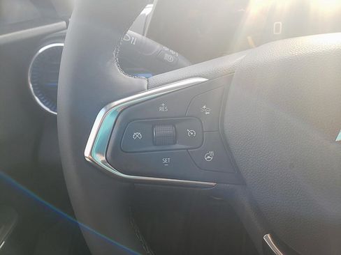 New 2026 Chevrolet Trax LT image 18