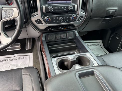 Used 2014 GMC Sierra 1500 SLT w/ SLT Preferred Package AWD/4WD image 24
