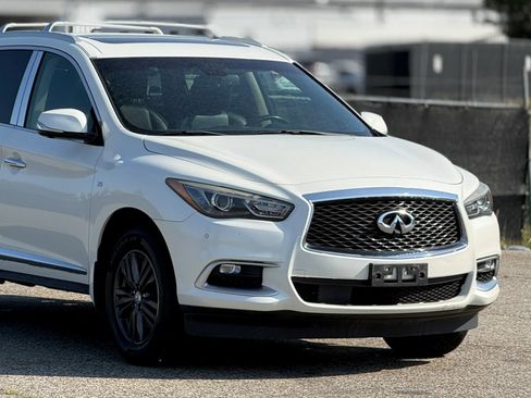 Used 2016 INFINITI QX60 AWD w/ Premium Plus Package image 15