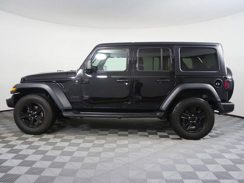 Used 2021 Jeep Wrangler Unlimited Sport image 6