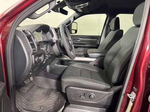 Used 2025 RAM 1500 Big Horn AWD/4WD image 10