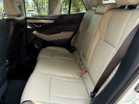 Used 2025 Subaru Outback Limited w/ Popular Package #2 AWD/4WD image 11