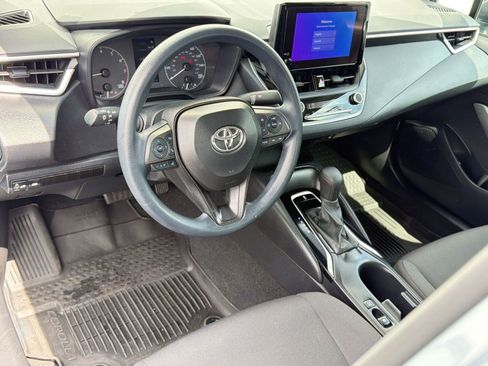 Certified 2024 Toyota Corolla LE w/ LE Convenience Package FWD image 4