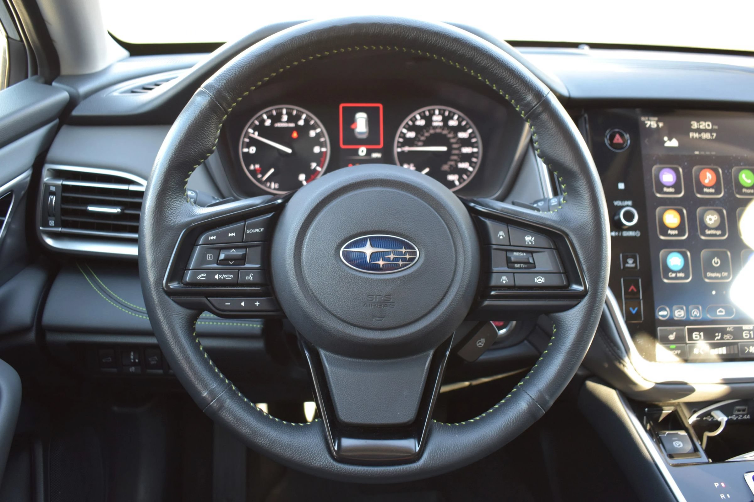 Used 2025 Subaru Outback Onyx Edition XT AWD/4WD image 15
