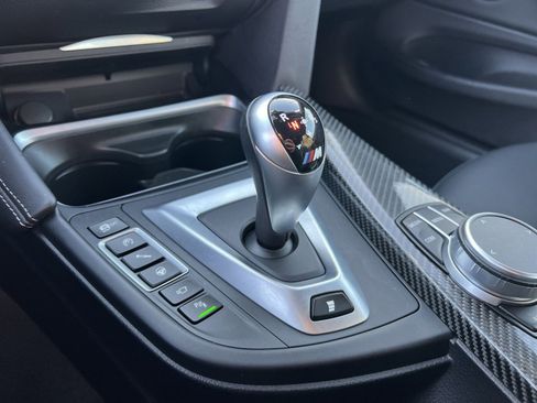 Used 2020 BMW M4 Coupe w/ Competition Package image 22