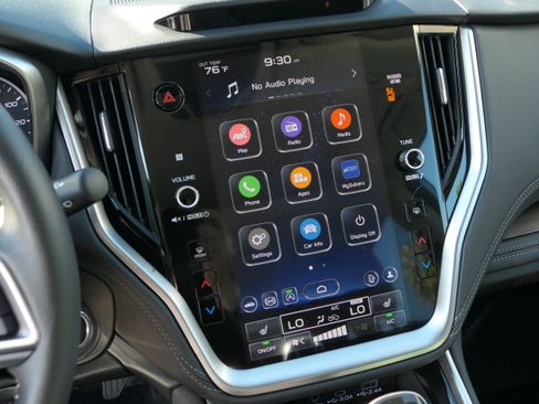 Certified 2025 Subaru Outback Limited w/ Tech Package 2 image 18