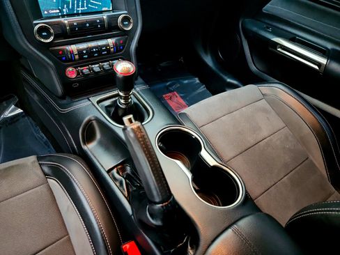 Used 2019 Ford Mustang Shelby GT350 w/ Technology Package image 16