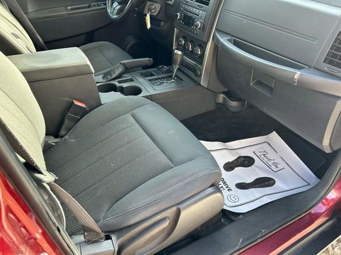Used 2011 Jeep Liberty Sport w/ Popular Equipment Group image 12