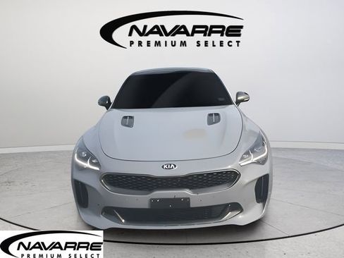 Used 2020 Kia Stinger GT2 RWD image 2
