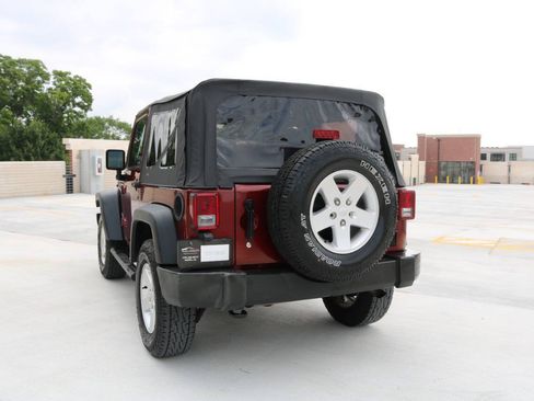 Used 2010 Jeep Wrangler Rubicon w/ PWR Convenience Group AWD/4WD image 43