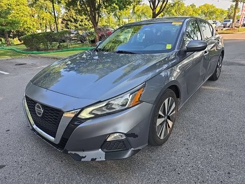 Used 2022 Nissan Altima 2.5 SV FWD image 4