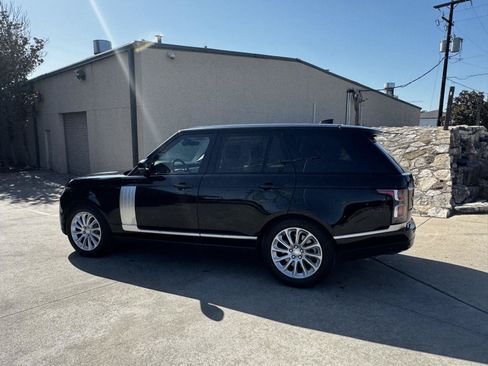 Used 2019 Land Rover Range Rover HSE AWD/4WD image 4