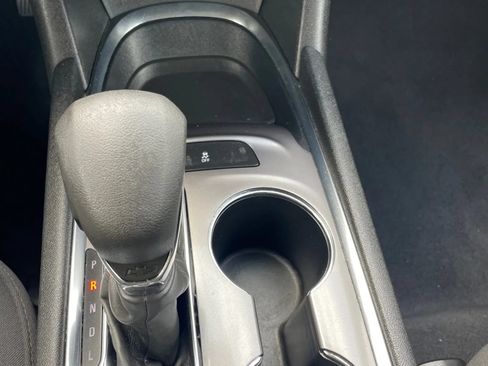Used 2023 Chevrolet Malibu LT FWD image 22
