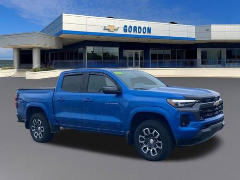 Used 2023 Chevrolet Colorado LT w/ LT Convenience Package III image 7