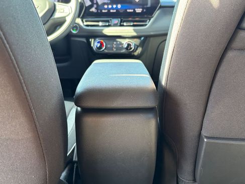 Used 2025 Chevrolet TrailBlazer LT image 24