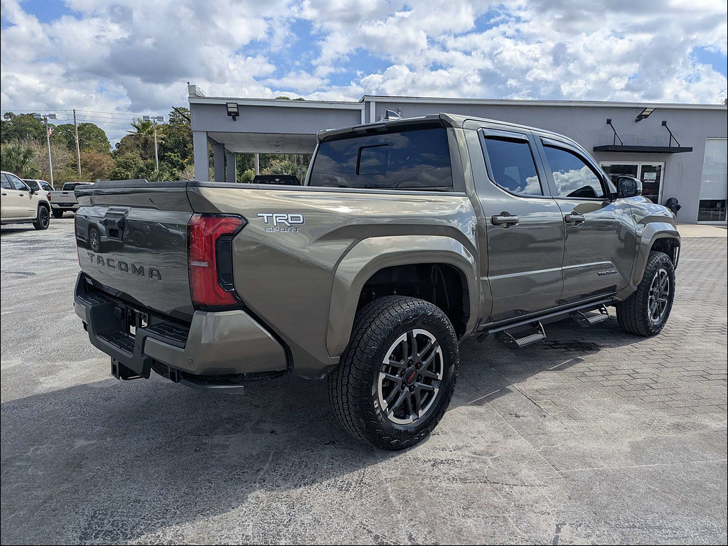 Used 2026 Toyota Tacoma TRD Sport w/ TRD Sport Upgrade Package RWD image 3