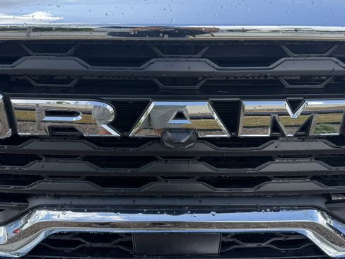 Used 2025 RAM 2500 Lone Star AWD/4WD image 4