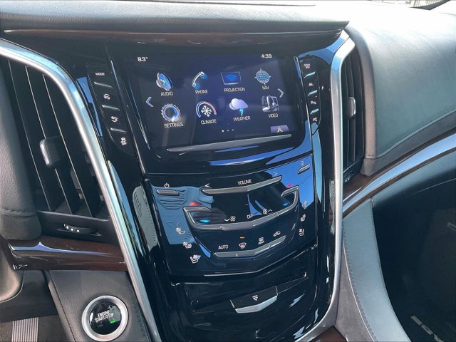 Used 2020 Cadillac Escalade Premium Luxury RWD image 24