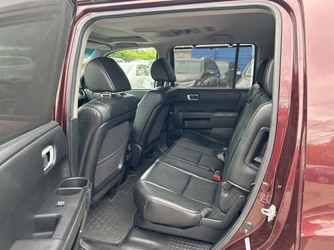 Used 2012 Honda Pilot Touring image 11