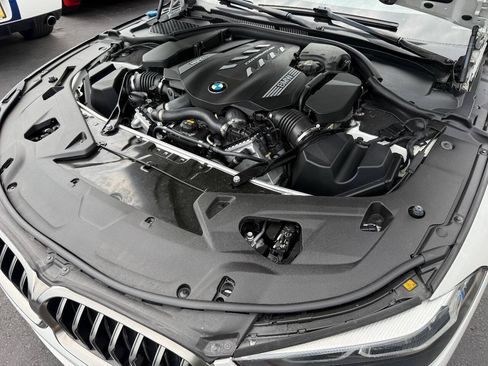 Used 2019 BMW M850i xDrive Coupe AWD/4WD image 27