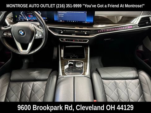 Used 2024 BMW X5 xDrive40i w/ Premium Package image 2