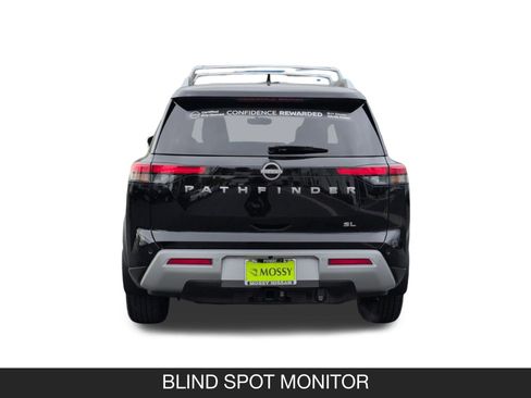 Certified 2025 Nissan Pathfinder SL w/ SL Premium Package image 9