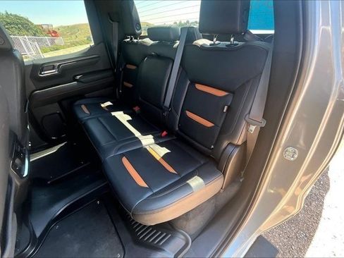 Used 2023 GMC Sierra 1500 AT4 AWD/4WD image 22