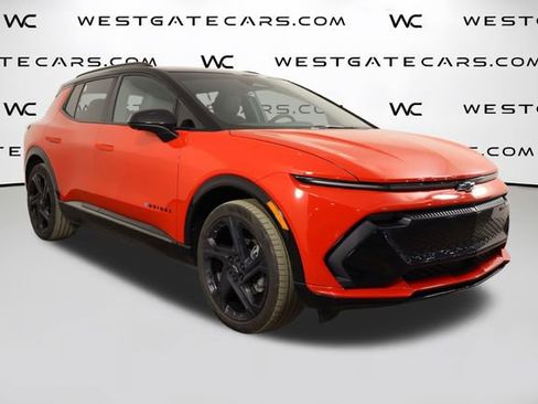 Used 2024 Chevrolet Equinox EV RS image 38