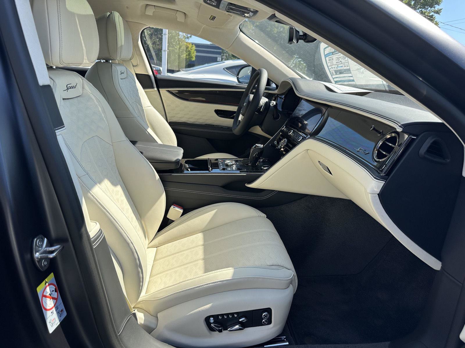 New 2026 Bentley Flying Spur Plug-In Hybrid AWD/4WD image 15