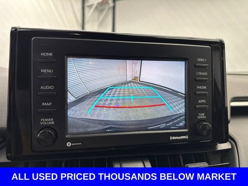 Used 2022 Toyota RAV4 LE AWD/4WD image 28