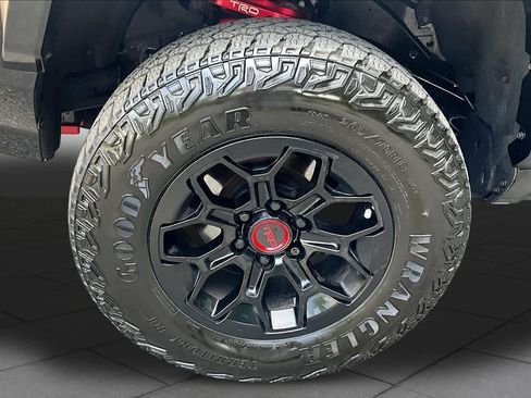 Certified 2025 Toyota Tacoma TRD Pro AWD/4WD image 11
