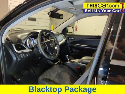Used 2019 Dodge Journey SE w/ Blacktop Package FWD image 11