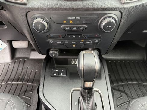 Used 2020 Ford Ranger XLT w/ Equipment Group 301A Mid image 17
