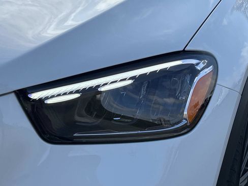 Used 2025 Mercedes-Benz GLE 350 4MATIC image 8