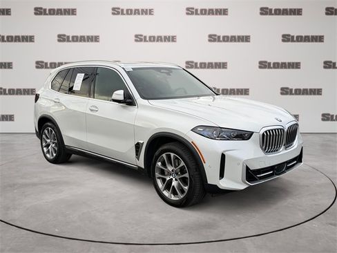 Used 2024 BMW X5 xDrive40i w/ Premium Package image 7