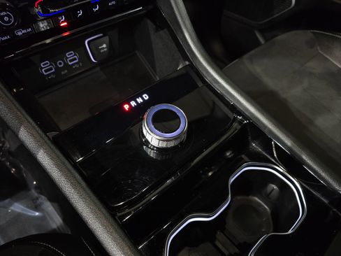 Used 2022 Jeep Grand Cherokee Altitude image 29